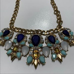 Statement necklace